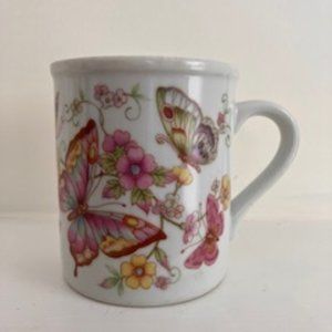 Beautiful Vintage Butterfly and Flowers Mug - The Toscany Collection - Japan